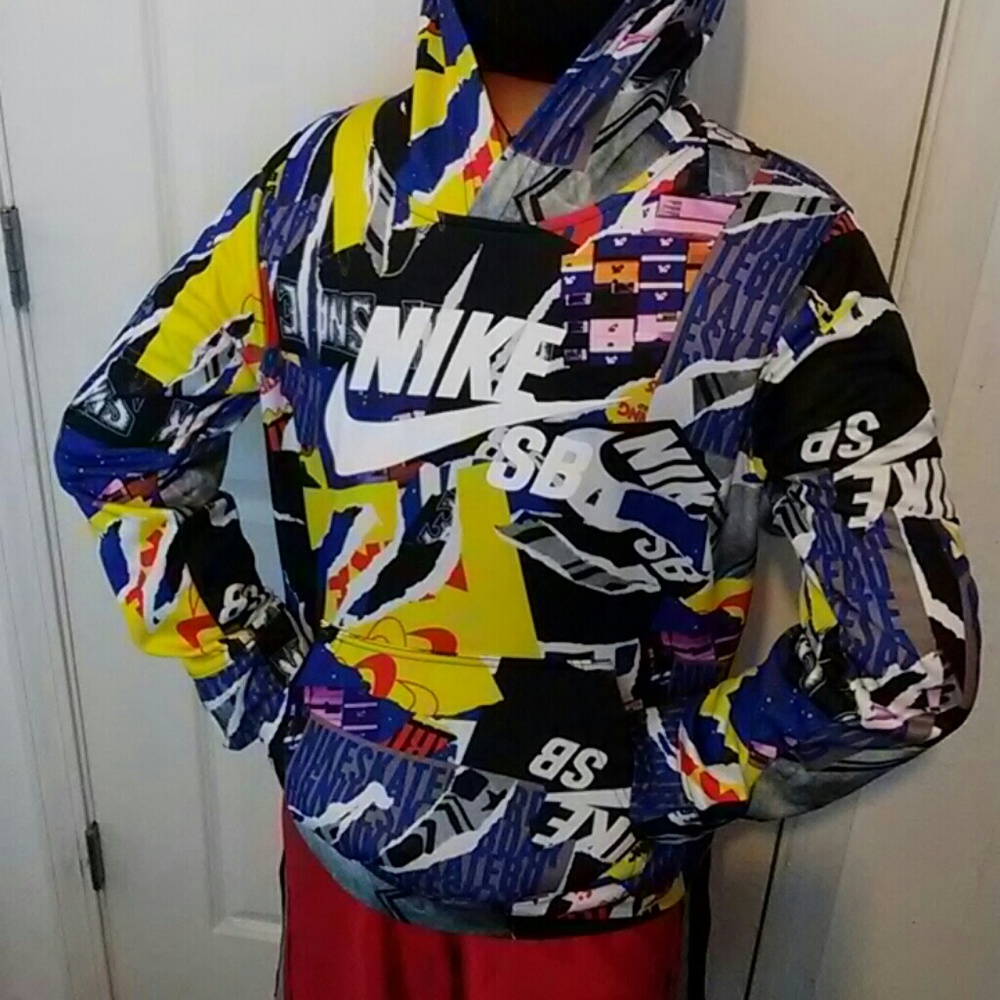 Nike boys hoodie